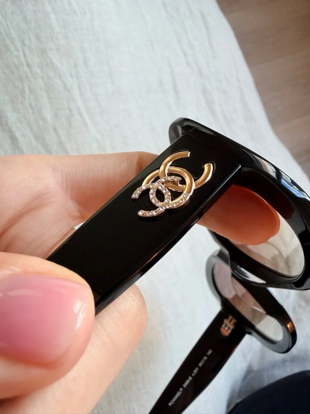CHANEL Black Round Logo Sunglasses with Gold & Crystal CC Emblem - Picture 8 of 10